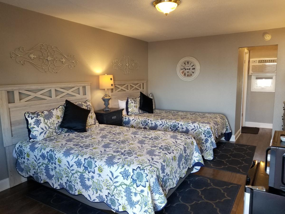 Gateway Inn Оук Лоун Екстериор снимка