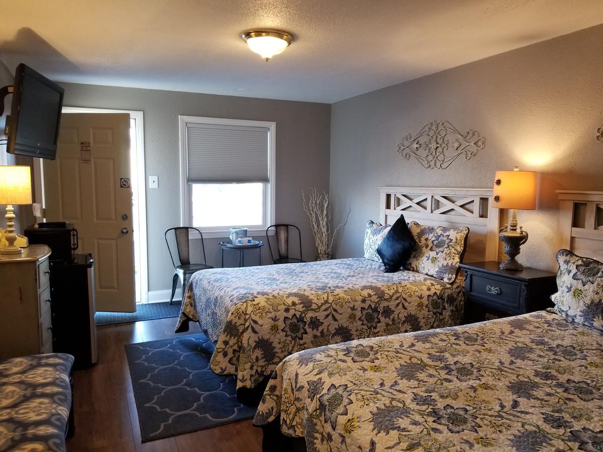 Gateway Inn Оук Лоун Екстериор снимка